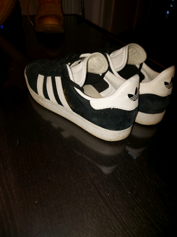gazelles size 7